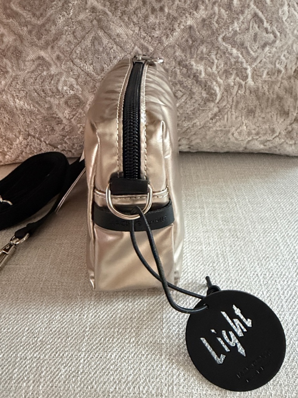 Jack Gomme Soft Metallic Crossbody Bag (soft gold/black) - Picture 3 of 13